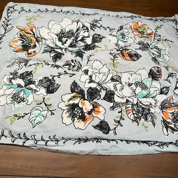 Anthropologie Urban Outfitters Standard Pillow Shams Botanical Floral Set 2 - Picture 2 of 7